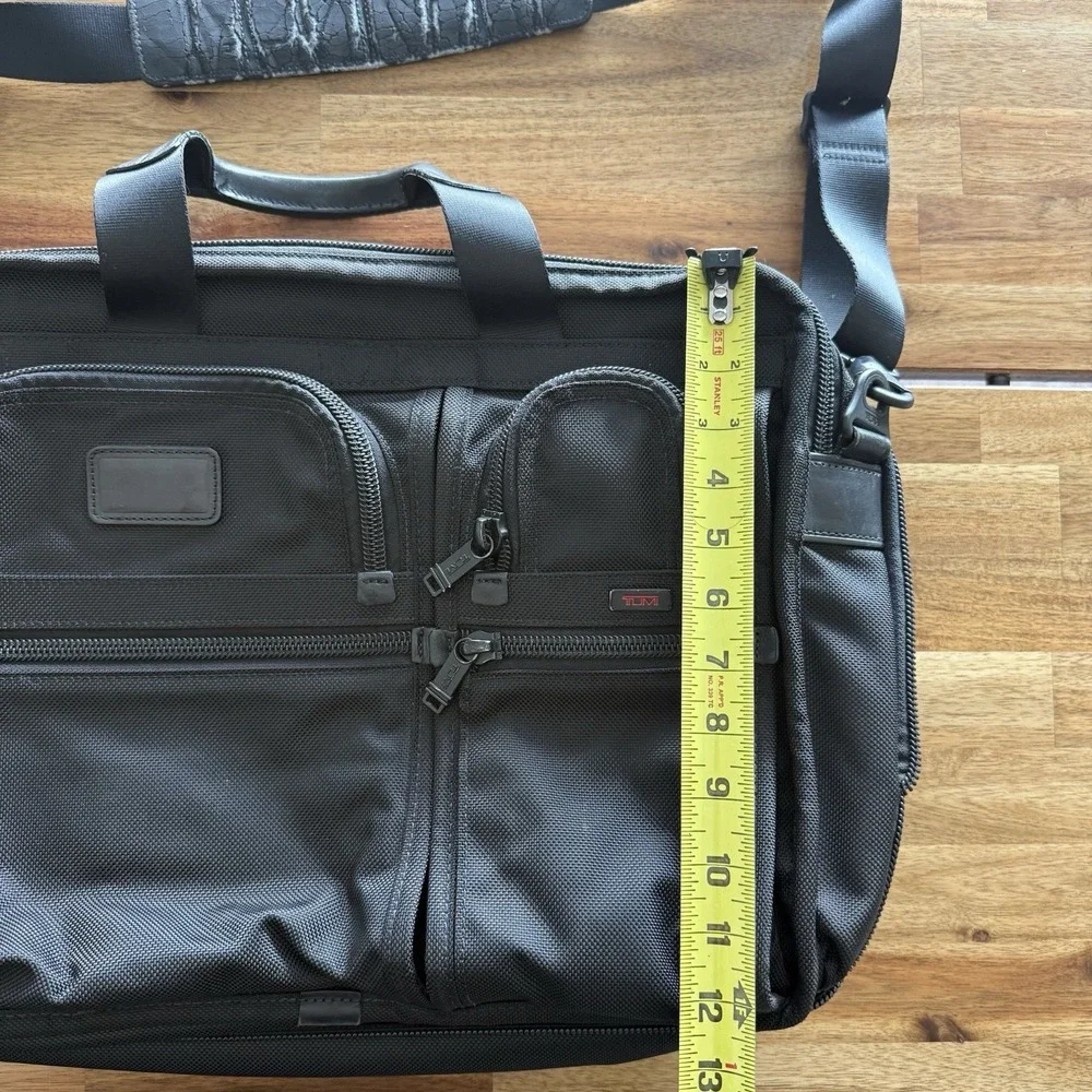 TUMI ALPHA Large Expandable Organizer Computer Brief Business Bag Travel 26160DH